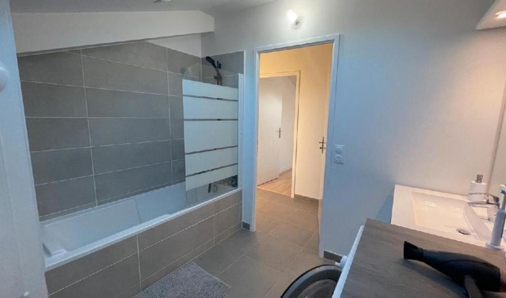 Modern Apartment Close To Paris Chatillon  Ngoại thất bức ảnh
